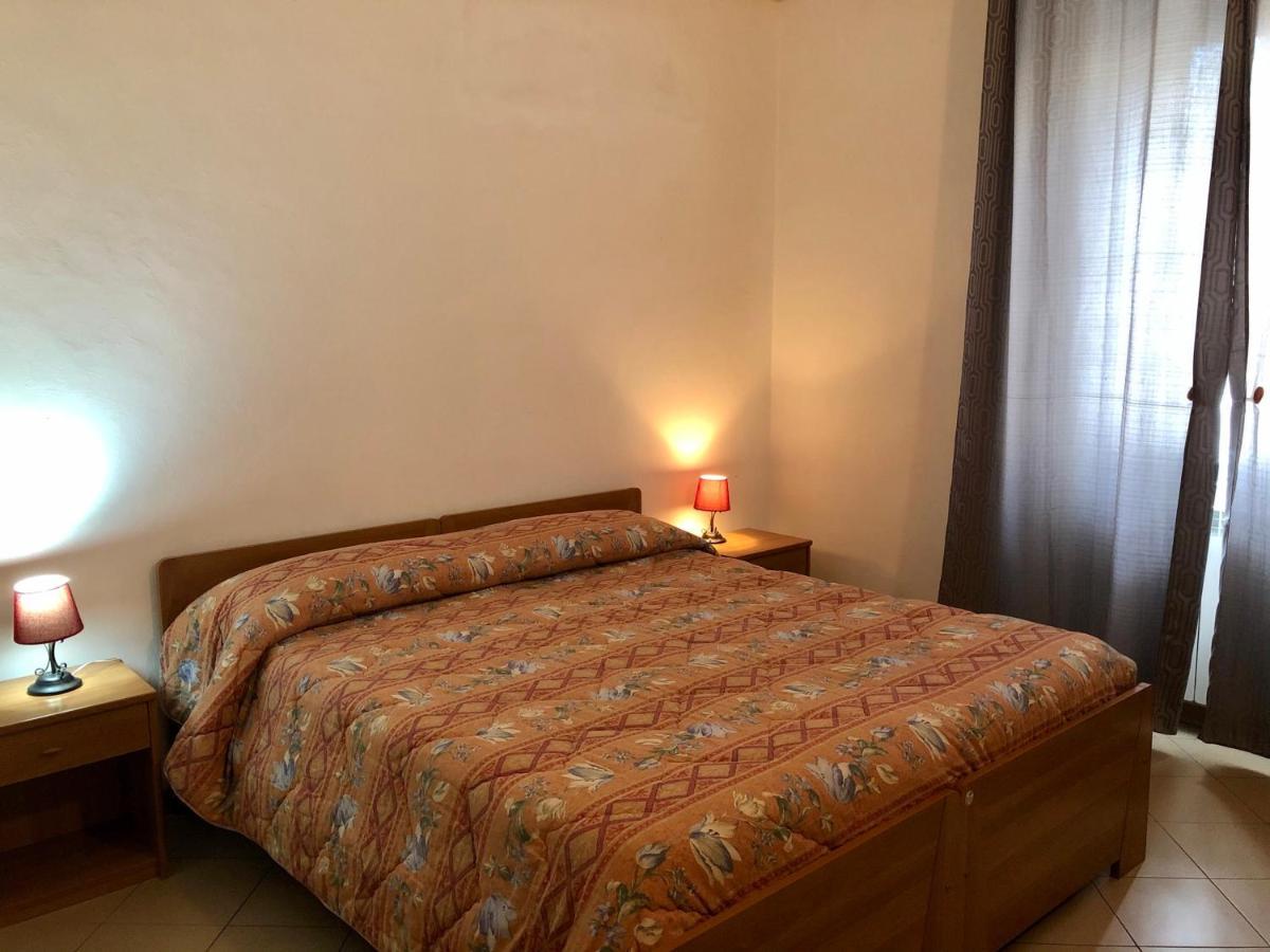 Отель Residenza Pitigliano Gens Petilia - Nuova Gestione Экстерьер фото